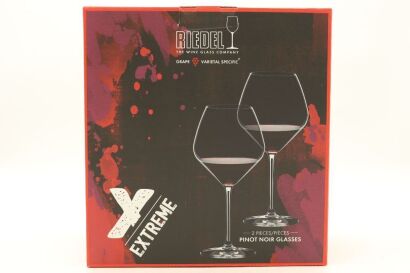 (1) Riedel Extreme Pinot Noir Twin Pack