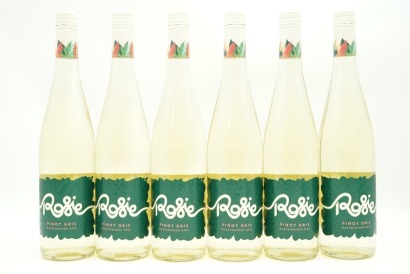 (6) 2022 Rosie Pinot Gris, Marlborough