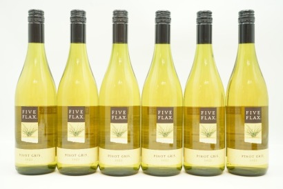 (6) 2022 Five Flax Pinot Gris, Australia