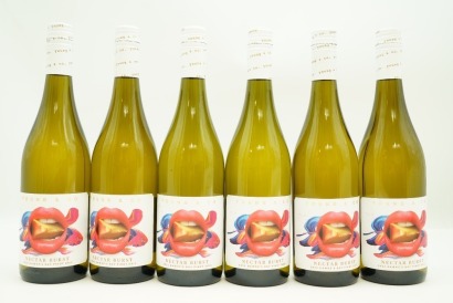 (6) 2022 Young & Co Nectar Burst Pinot Gris, Hawke's Bay