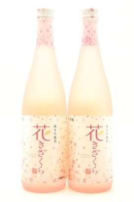 (2) Kizakura 'Hana kizakura' Junmai Ginjo Sake, Japan, 12% ABV, 720ml