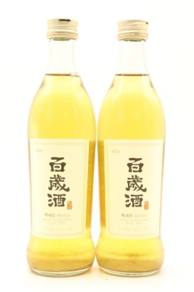 (2) Bekseju Traditional Korean Wine, 13% ABV, 375ml