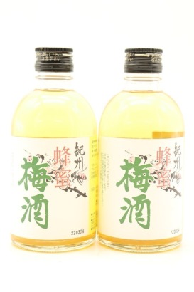 (2) Nakano Kishu Hachimitsu Honey Umeshu, 12% ABV, 300ml