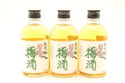 (3) Nakano B.C. Hachimitsu Honey Umeshu, Japan, 12% ABV, 300ml