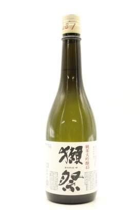 (1) Dassai 45 Junmai Daiginjo Sake,16% ABV, 720ml