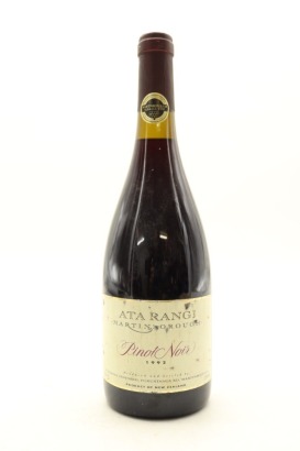 (1) 1992 Ata Rangi Pinot Noir, Martinborough