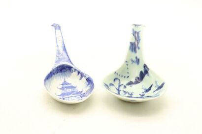 Two Chinese Qing Dynasty Blue and White Spoons-John Perry Collections