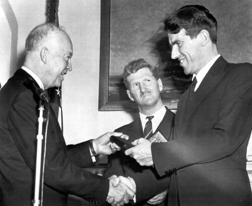 Everest Climbers Honoured in the United States