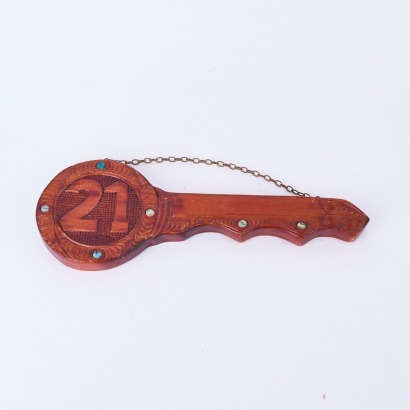 A 21st Birthday Key Wall Hanging by Moana Wood Carvings