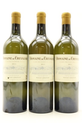 (3) 2011 Domaine de Chevalier Blanc, Pessac-Leognan [JR17]